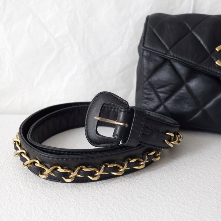 Chanel vintage quilted sheepskin CC belt bag+chain
