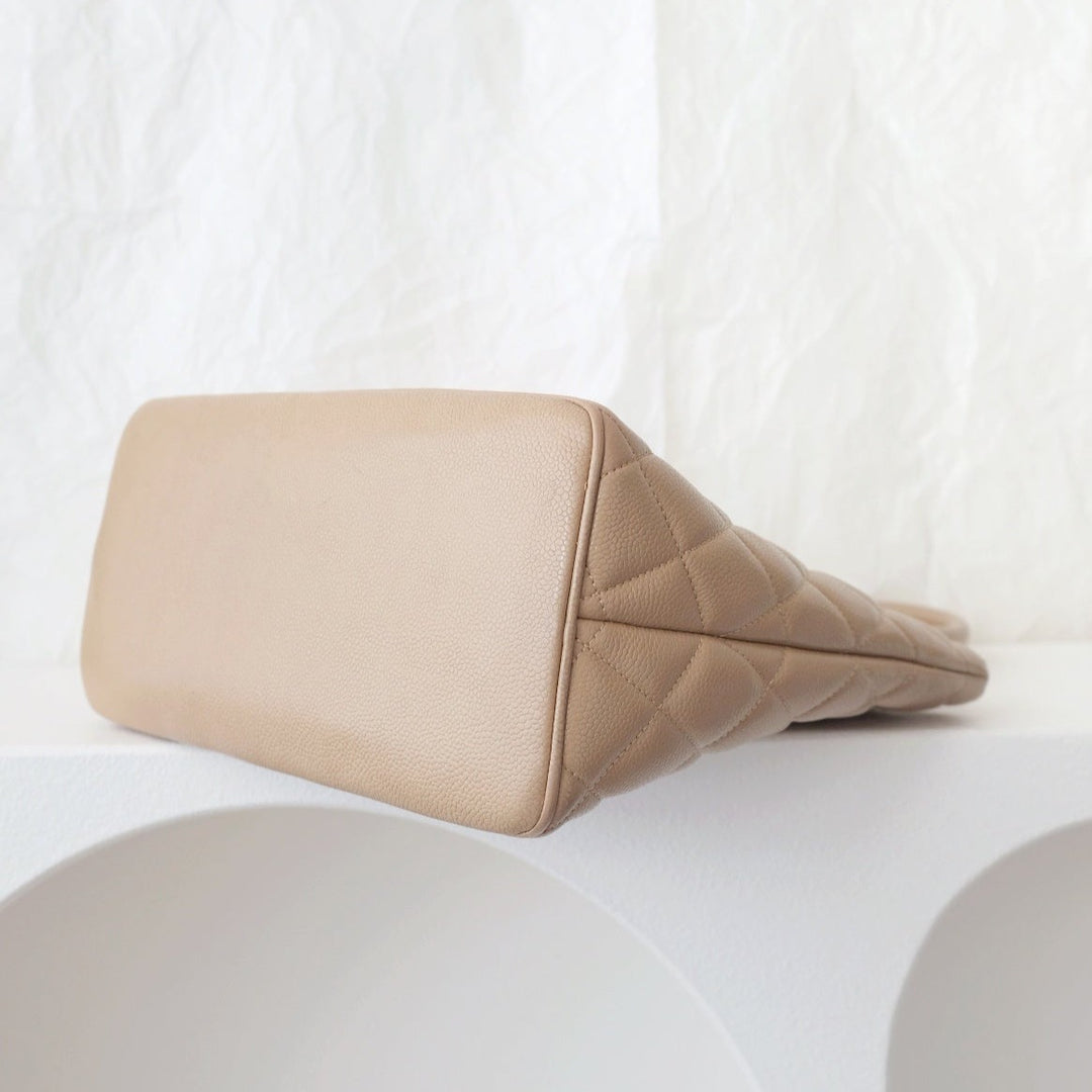 Chanel medallion beige tote bag