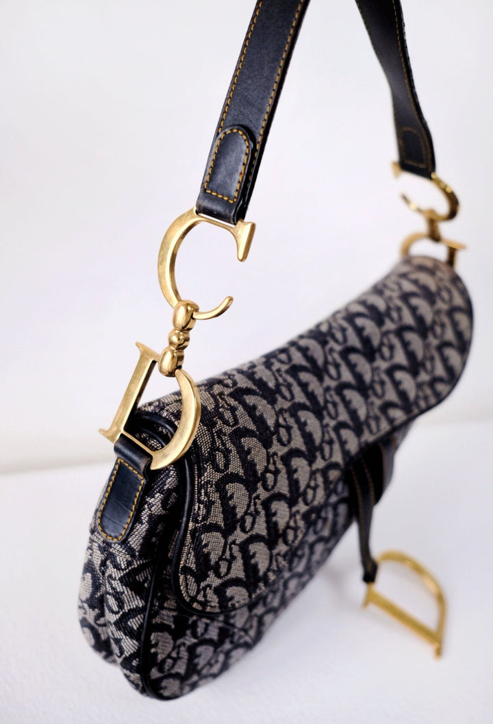 Dior vintagre trotter saddle bag