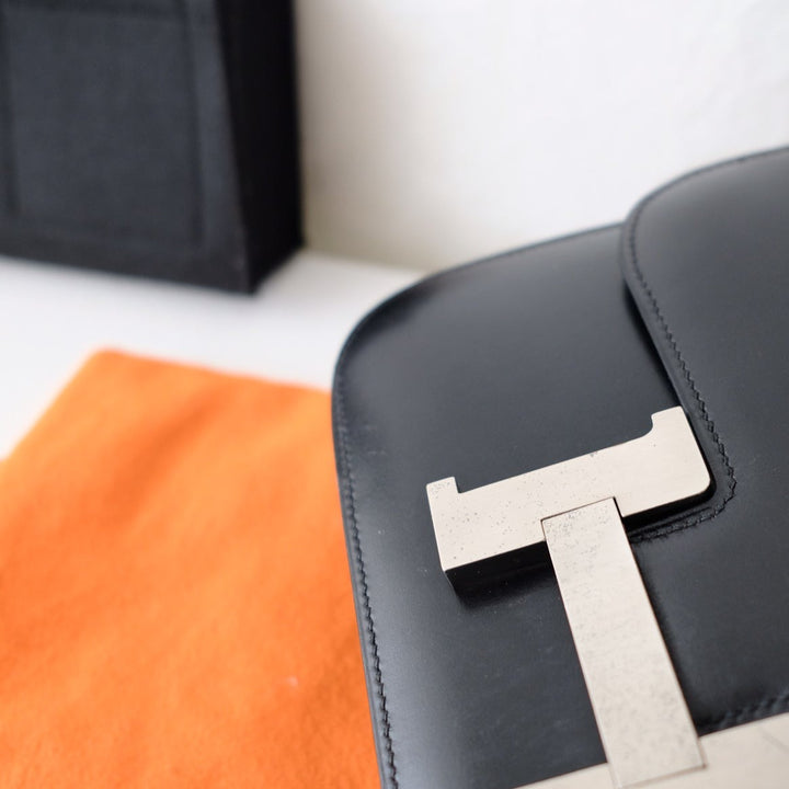 Hermès vintage constance shoulder bag
