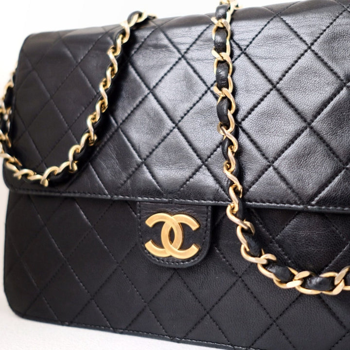 Chanel vintage black classic flap chain bag