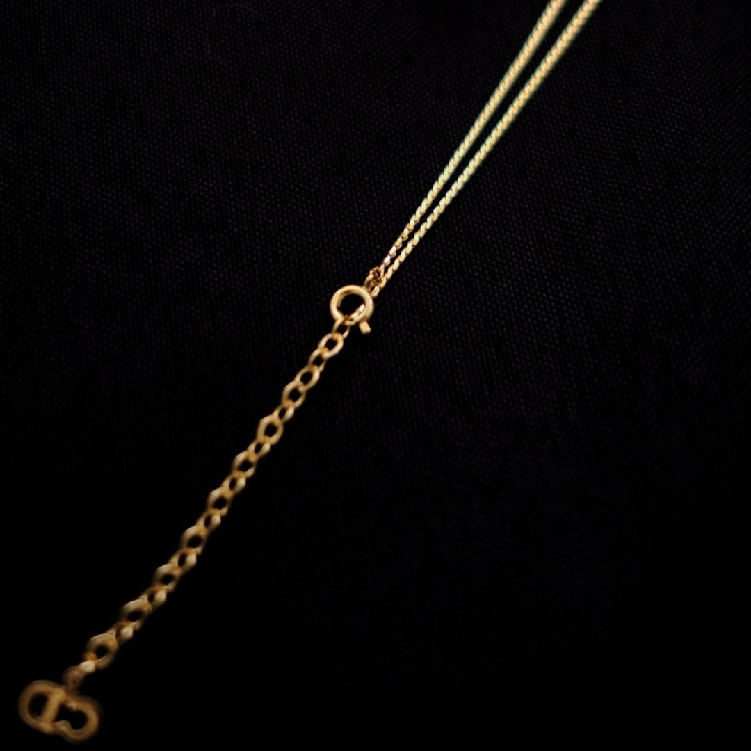 Dior vintage gold necklace