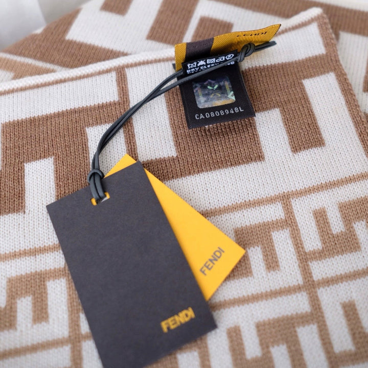 Fendi scarf No. FS212
