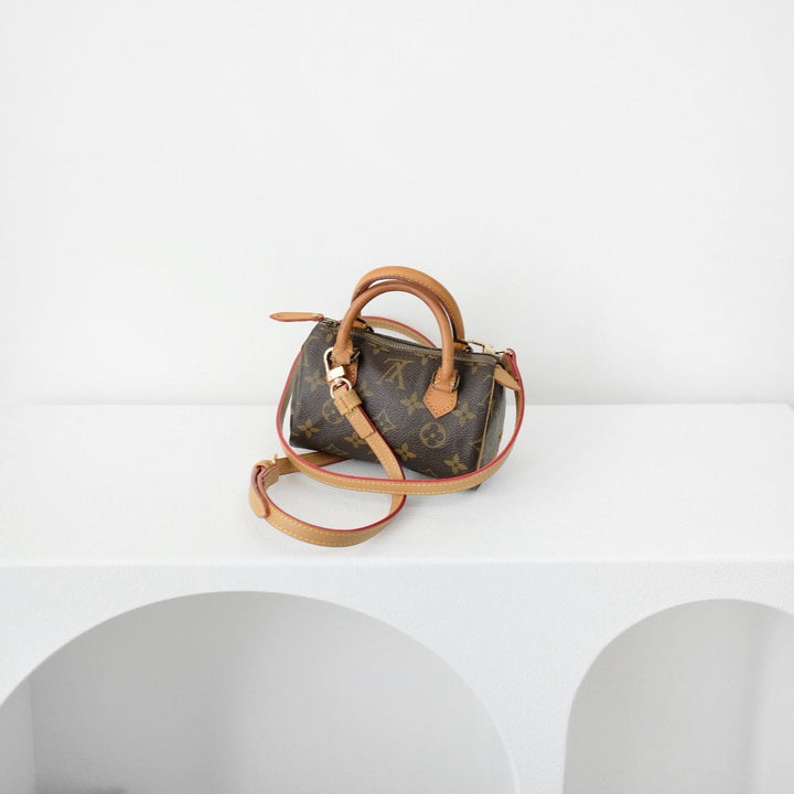 Louis Vuitton speedy mini monogram canvas monogram hand bag