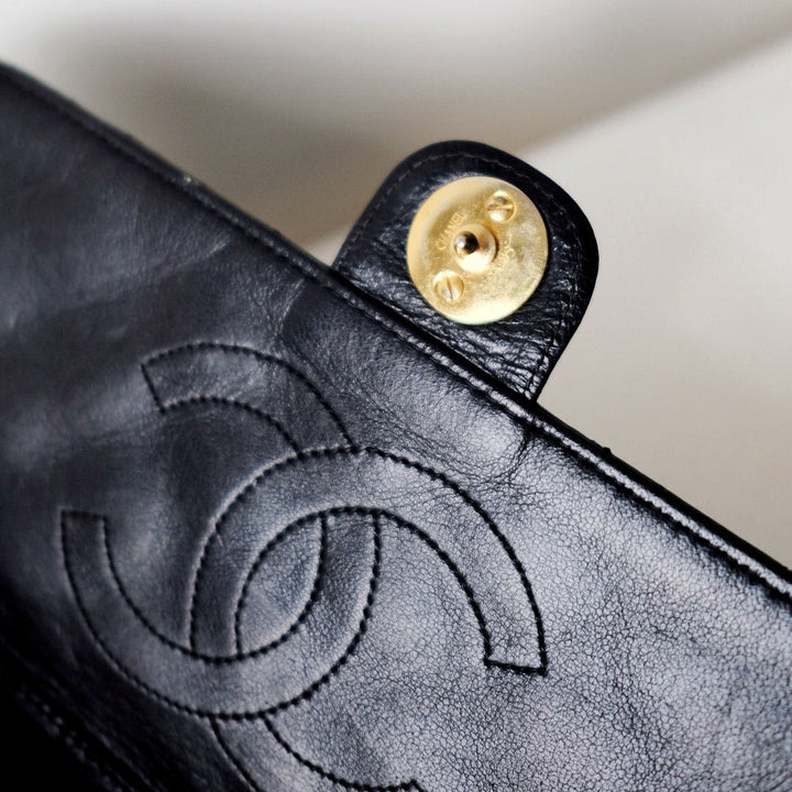 Chanel vintage black classic flap chain bag