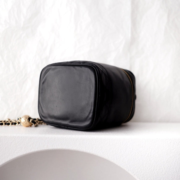 Chanel vintage coco sheepskin wash bag