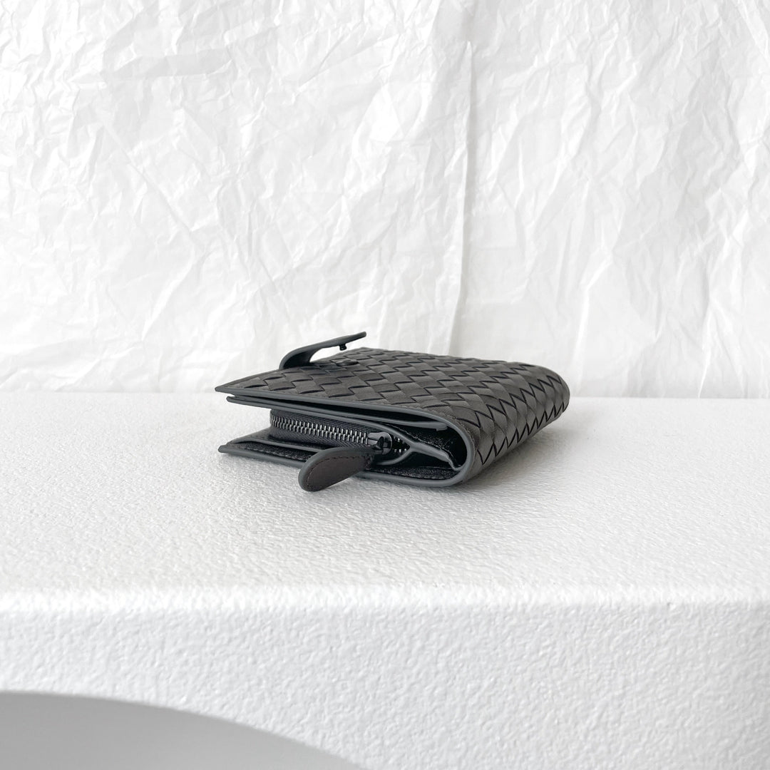 Bottega Veneta  wallet