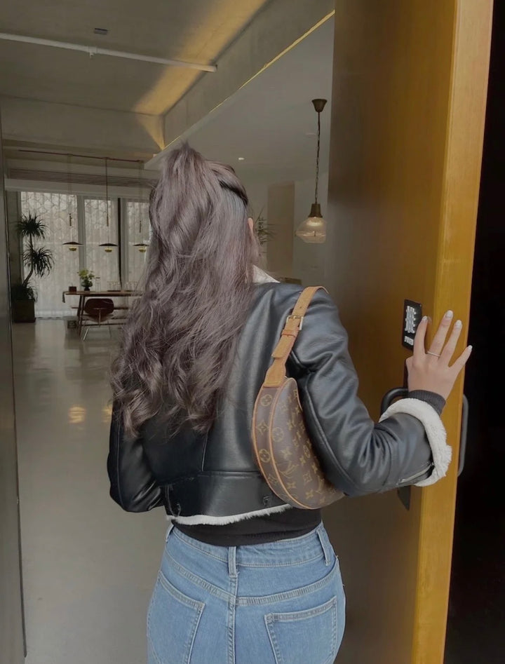 Louis Vuitton vintage croissant pm