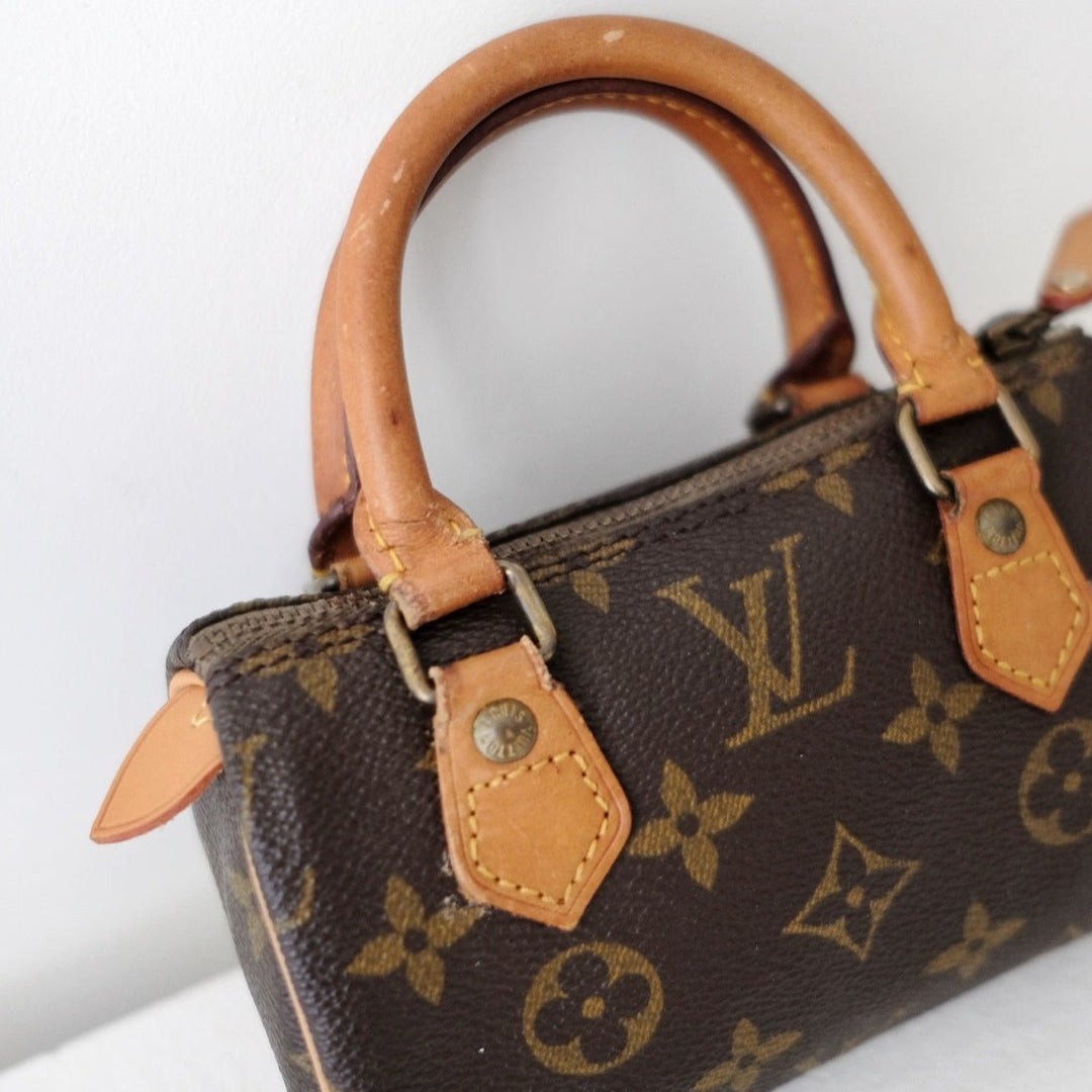 Louis Vuitton speedy mini monogram canvas monogram hand bag