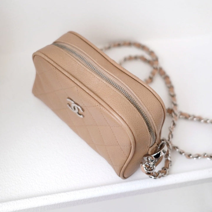 Chanel vintage beige quilted cowhide pouch +chain