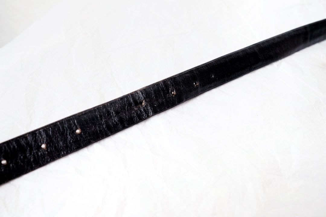Chanel vintage cc logo leather belt black