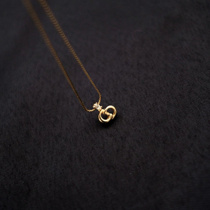 Dior vintage gold necklace