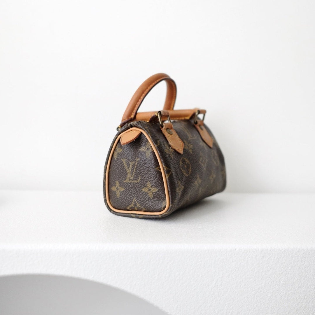 Louis Vuitton speedy mini monogram canvas monogram hand bag