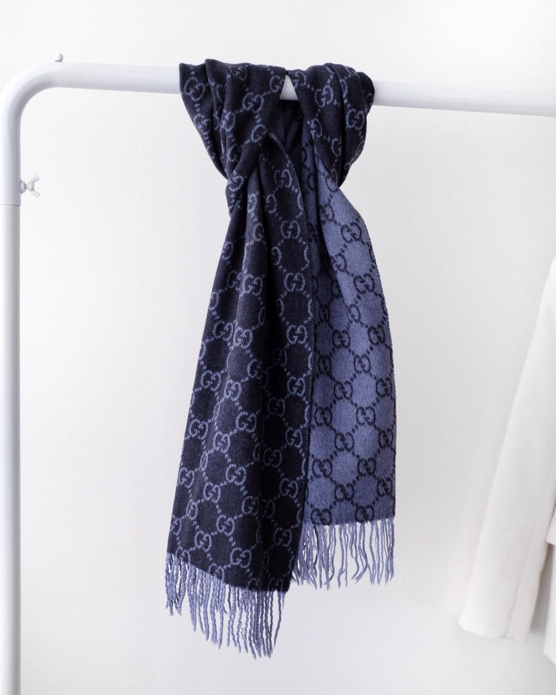 Gucci scarf No. GS212