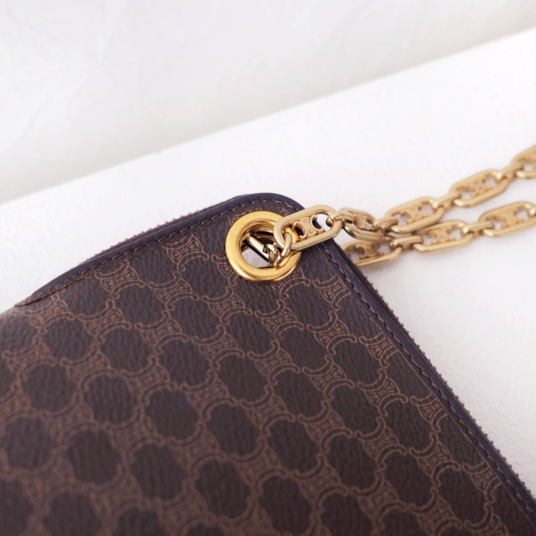 Celine leather clutch+chain