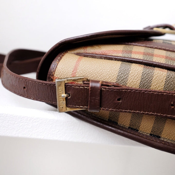 Burberry vintage pvc cross body bag