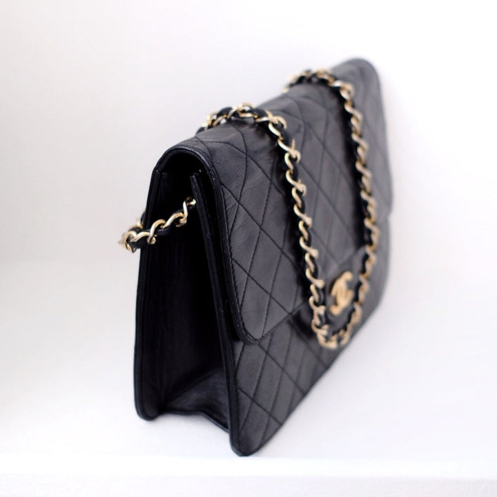 Chanel vintage black classic flap chain bag
