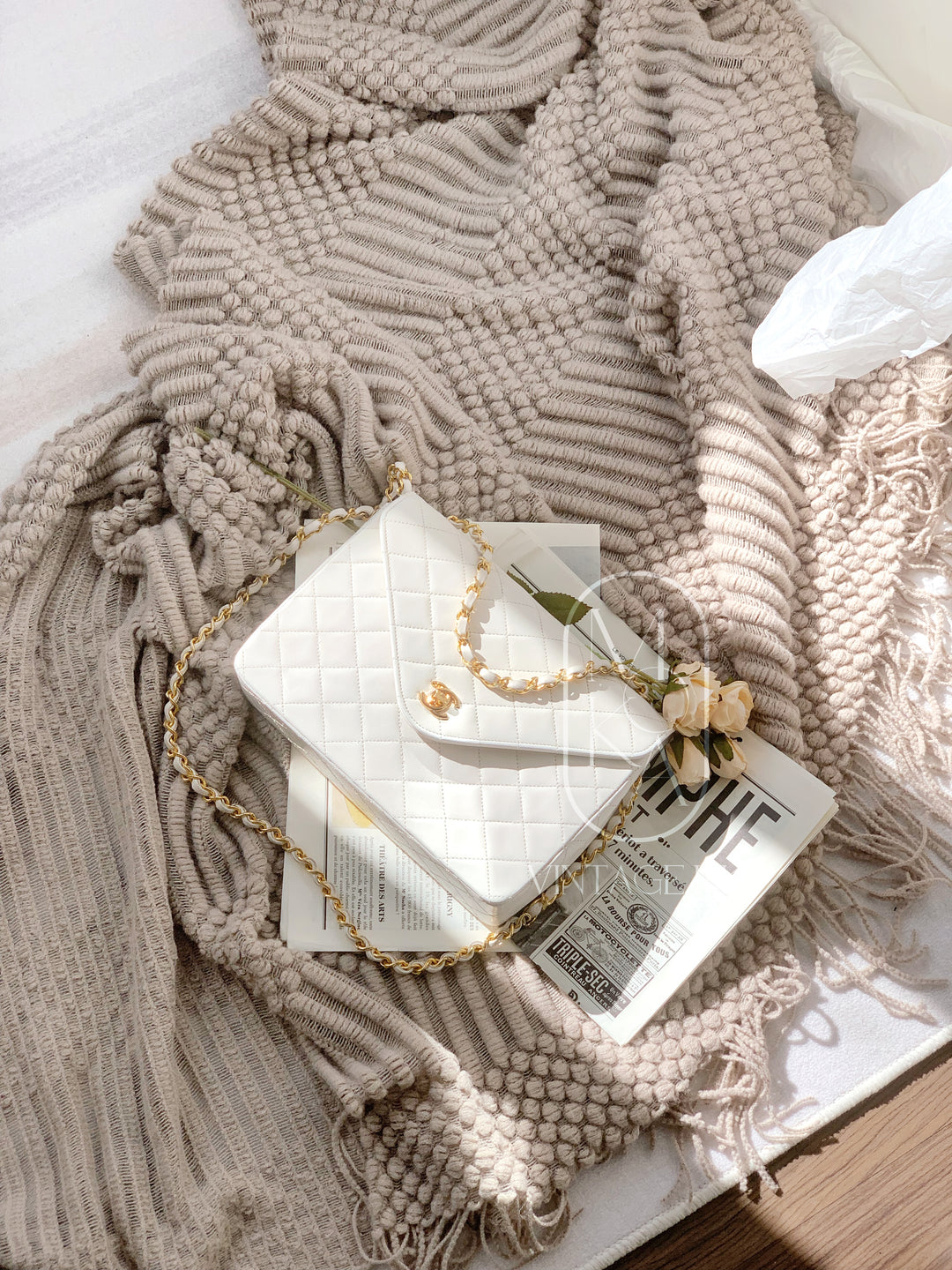 Chanel vintage triangle classic flap chain bag