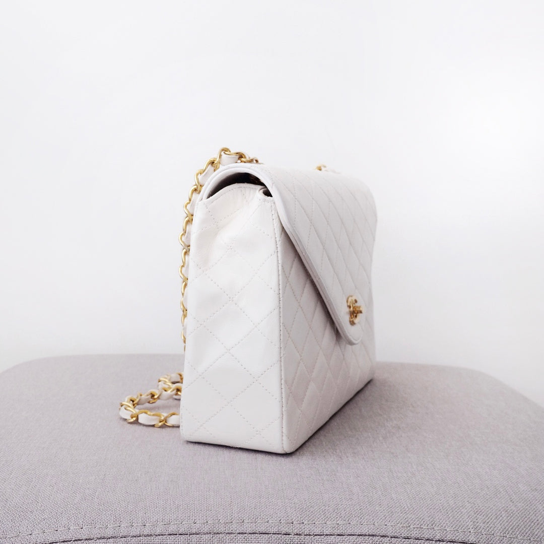 Chanel vintage triangle classic flap chain bag