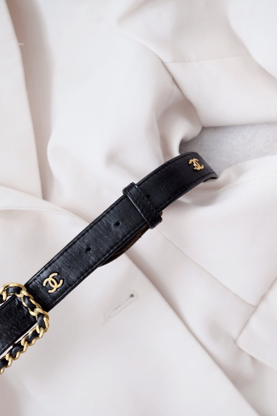 Chanel vintage cc logo leather belt black
