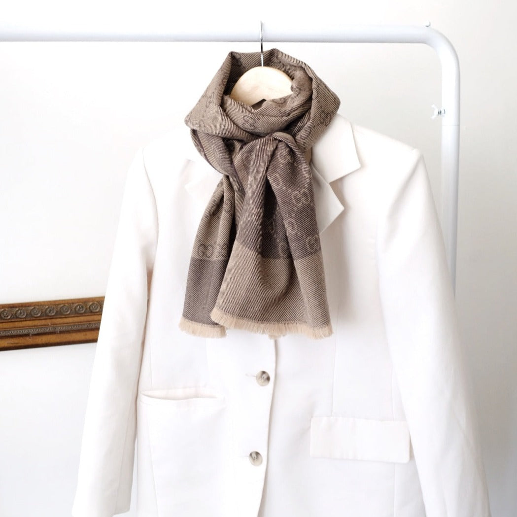 Gucci scarf No. GS211