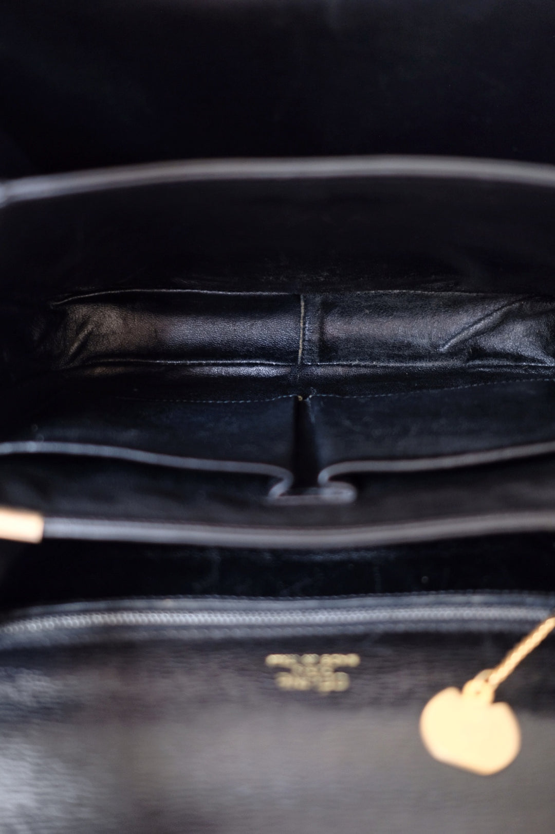 Celine vintage medium triomphe box bag