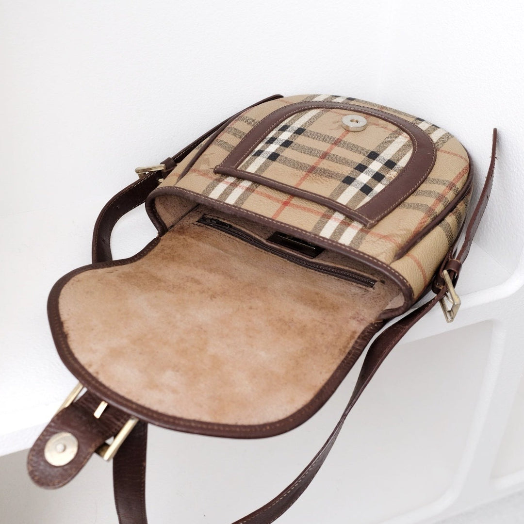 Burberry vintage pvc cross body bag