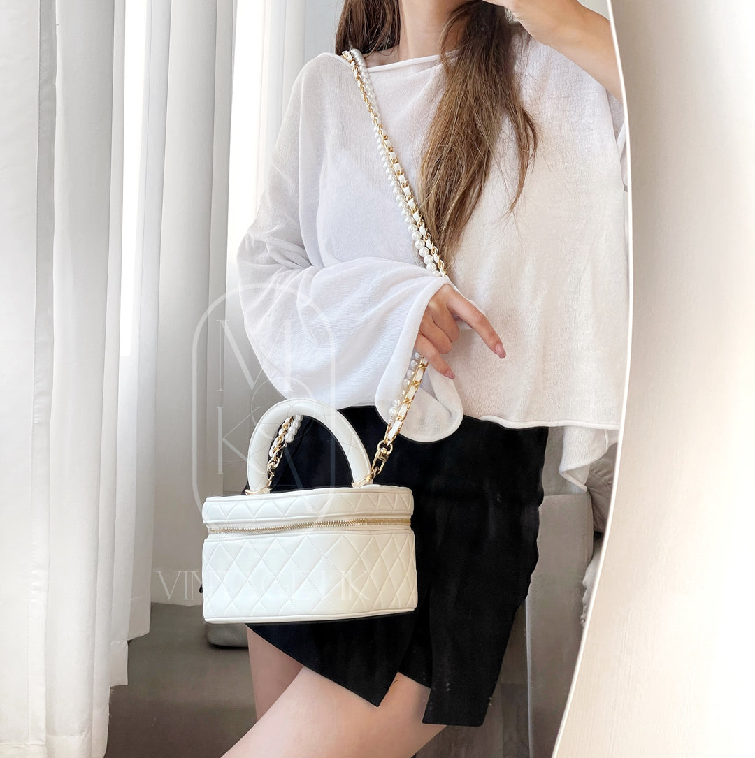 Chanel coco sheepskin wash handbag