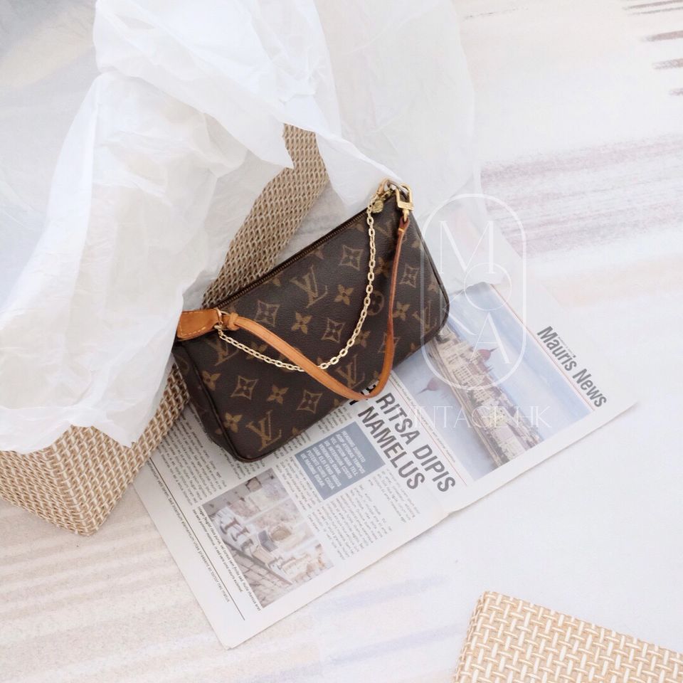 Louis Vuitton monogram handbag