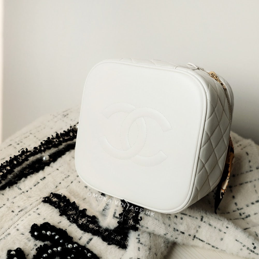 Chanel coco sheepskin wash handbag