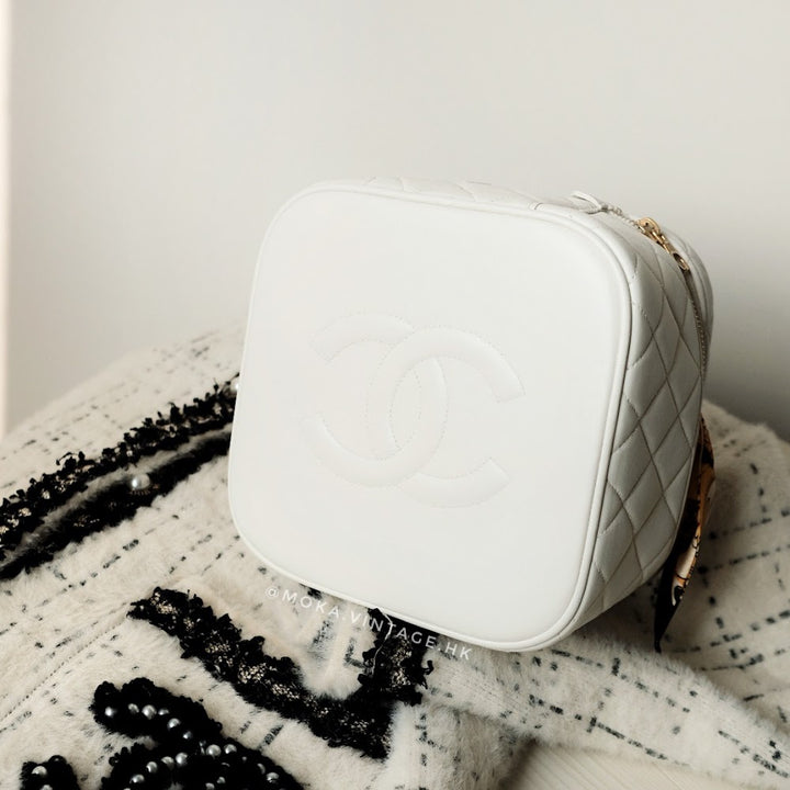 Chanel coco sheepskin wash handbag