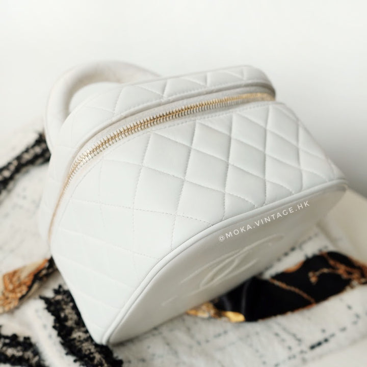Chanel coco sheepskin wash handbag