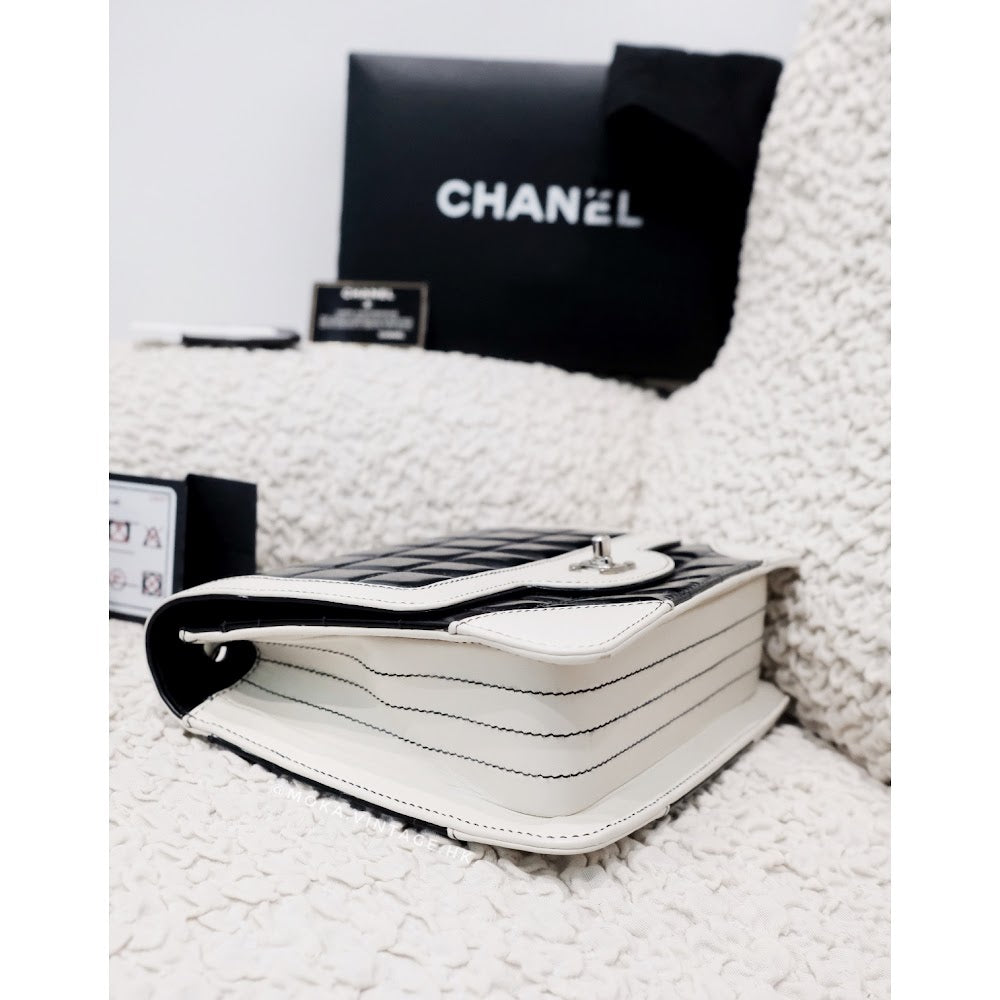 Chanel Patent Leather Splicing sheepskin Square Quilt Flap Bag