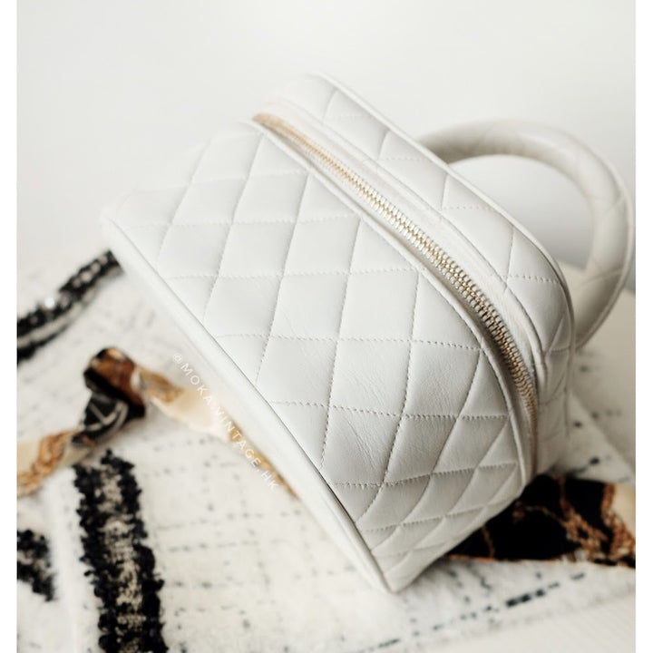 Chanel coco sheepskin wash handbag