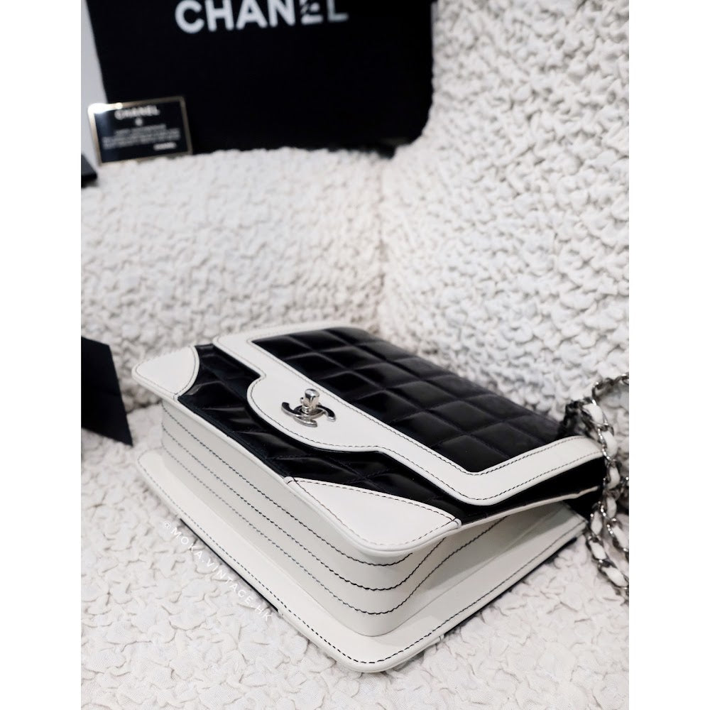 Chanel Patent Leather Splicing sheepskin Square Quilt Flap Bag