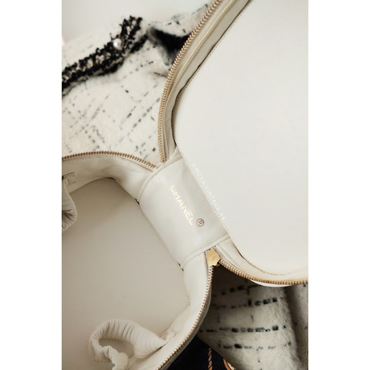 Chanel coco sheepskin wash handbag