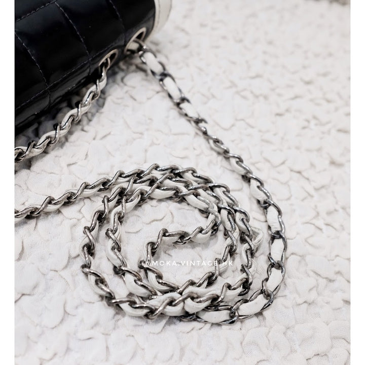 Chanel Patent Leather Splicing sheepskin Square Quilt Flap Bag