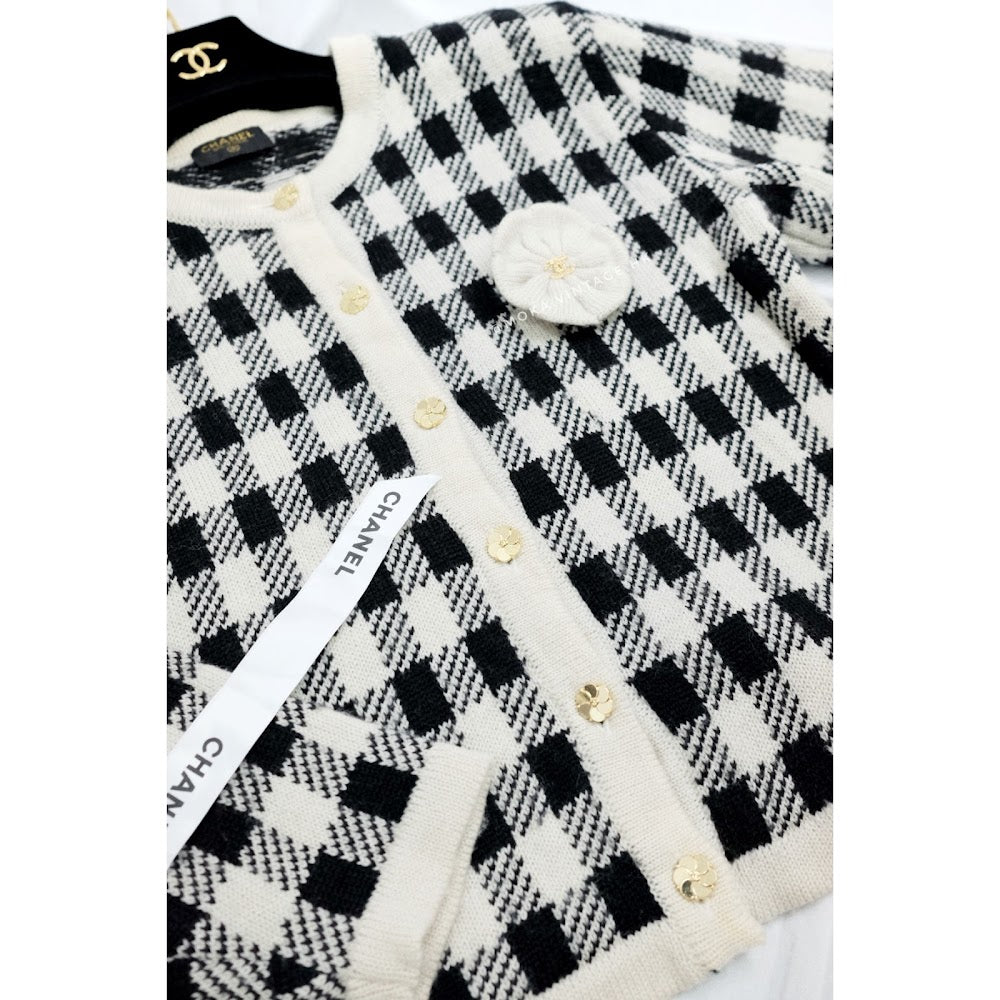 Chanel vintage clothing