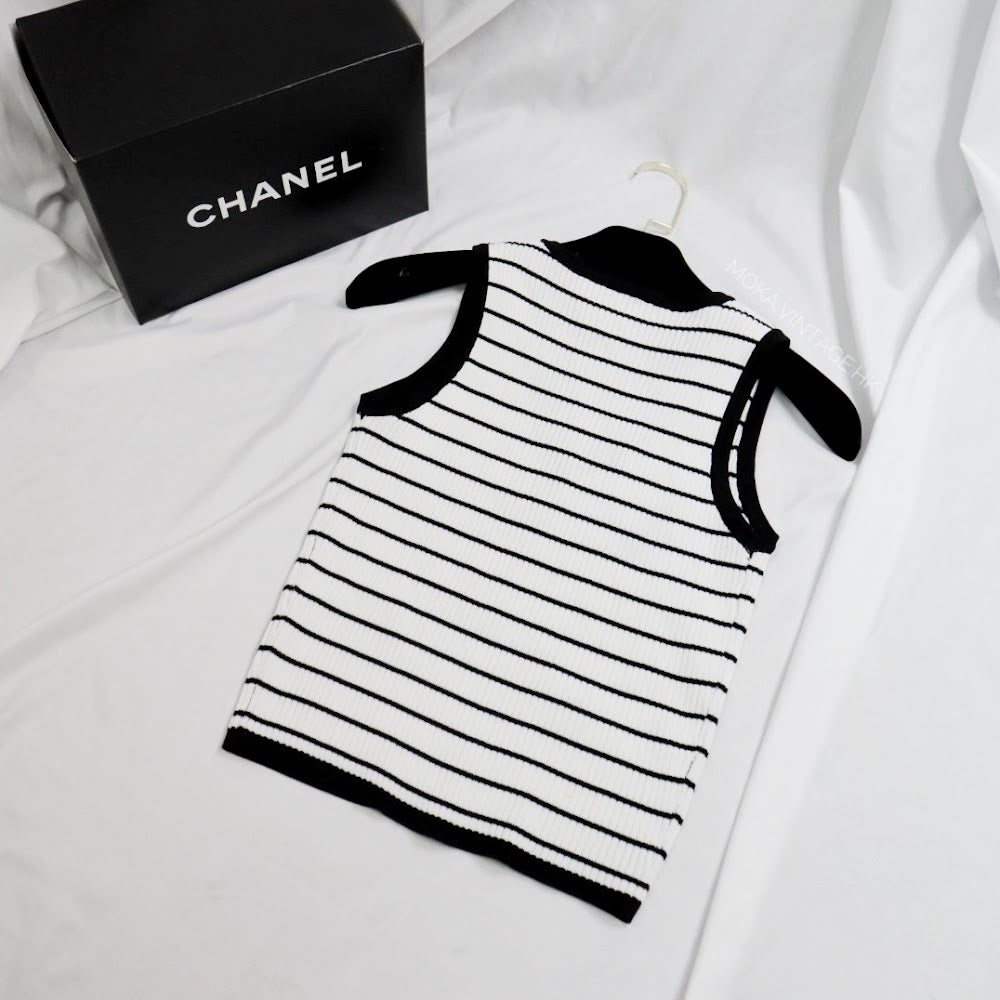 Chanel vintage clothing