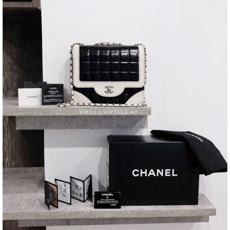 Chanel Patent Leather Splicing sheepskin Square Quilt Flap Bag