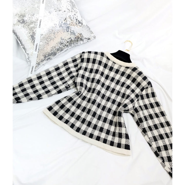 Chanel vintage clothing