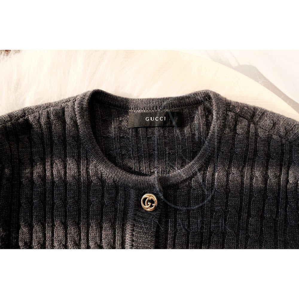 Gucci vintage clothing