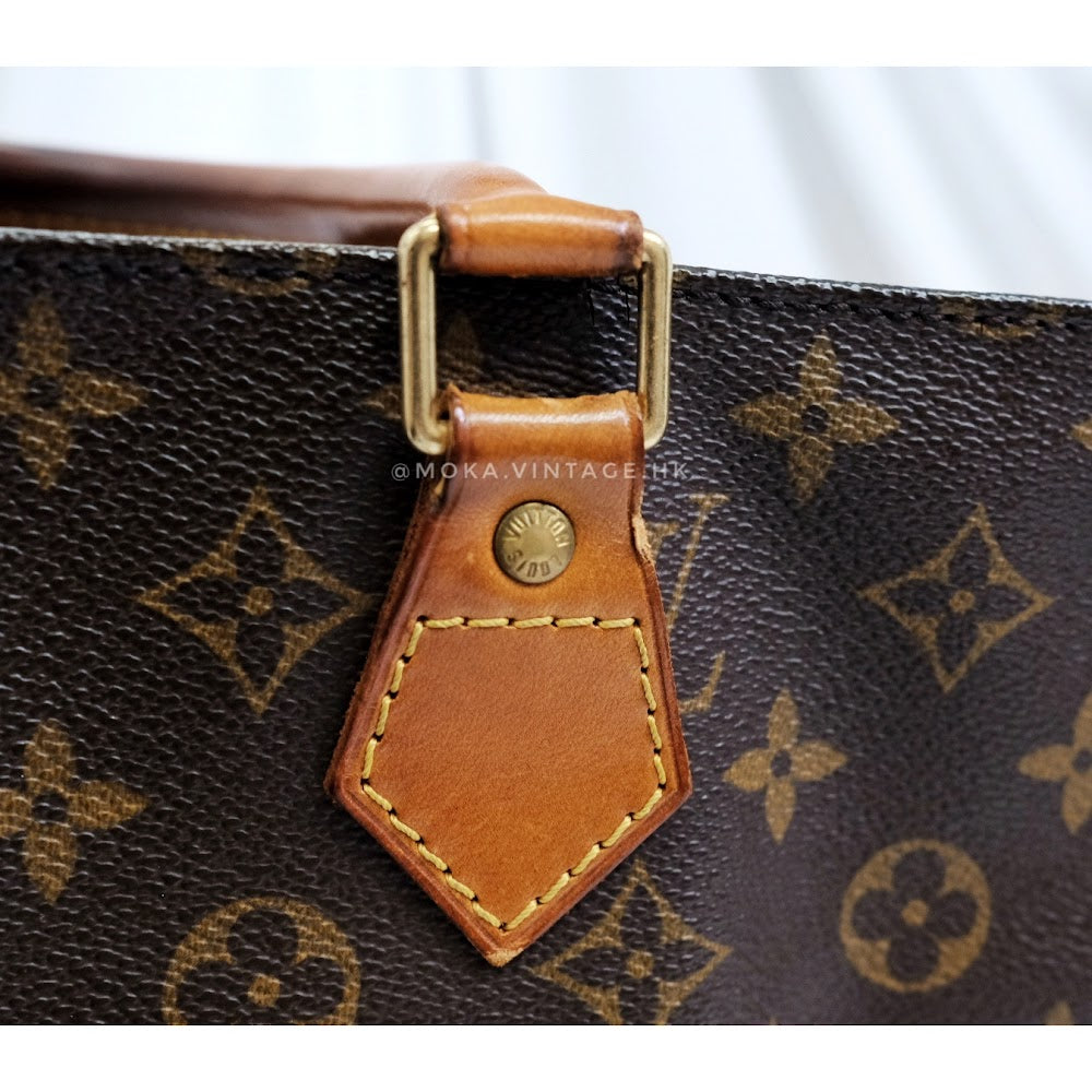 Louis Vuitton Monogram Petit Sac Plat No.1