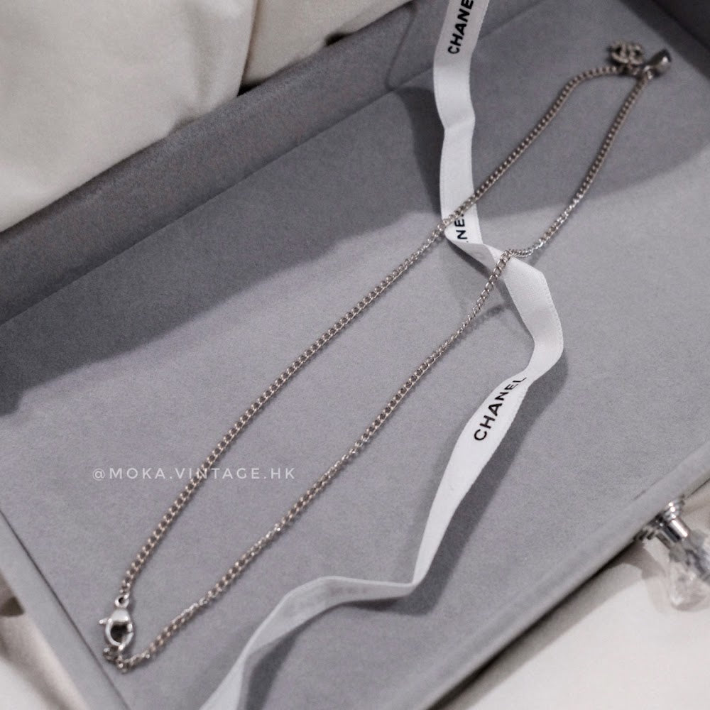 Chanel vintage necklace