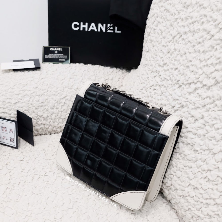 Chanel Patent Leather Splicing sheepskin Square Quilt Flap Bag