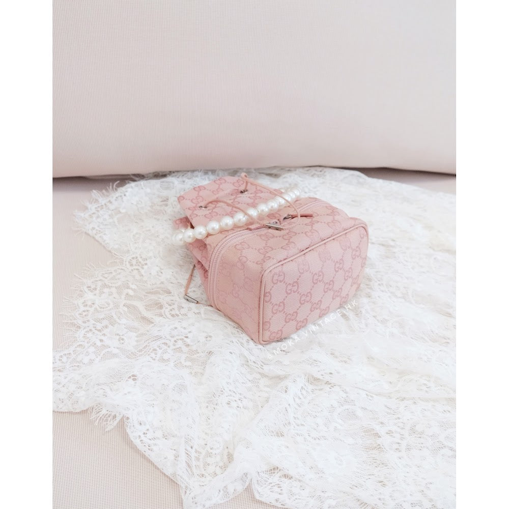 Gucci mini GG bucket bag